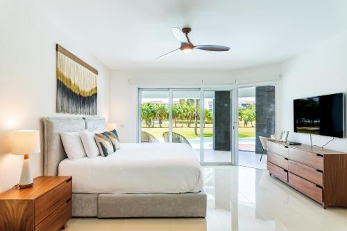 402N Casa Lucerna apts