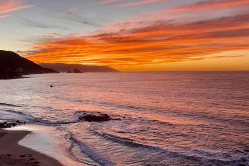 A piece of Heaven, Los Palmares 703