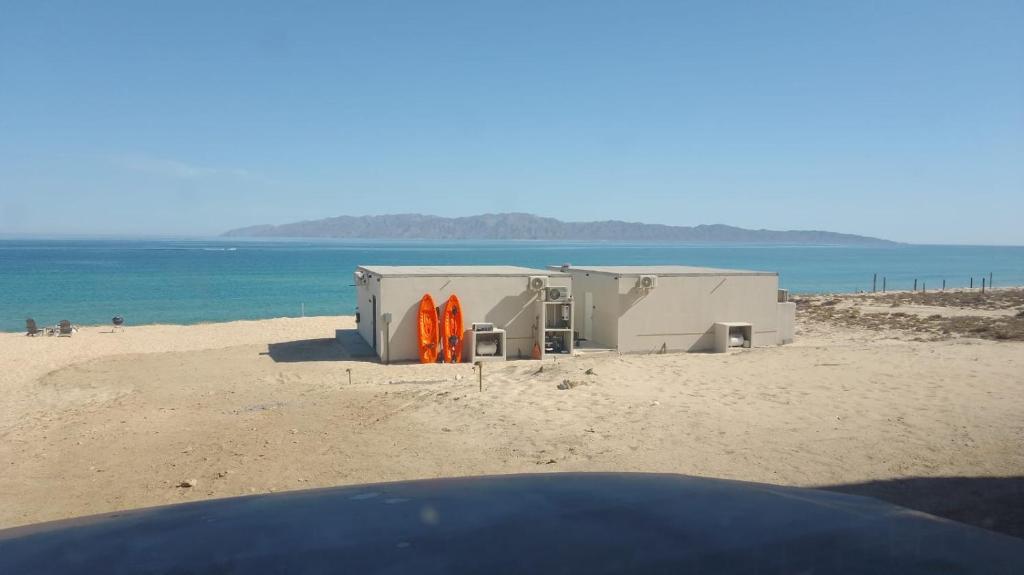 Dpto frente a la playa Beach Front Bahia turquesa