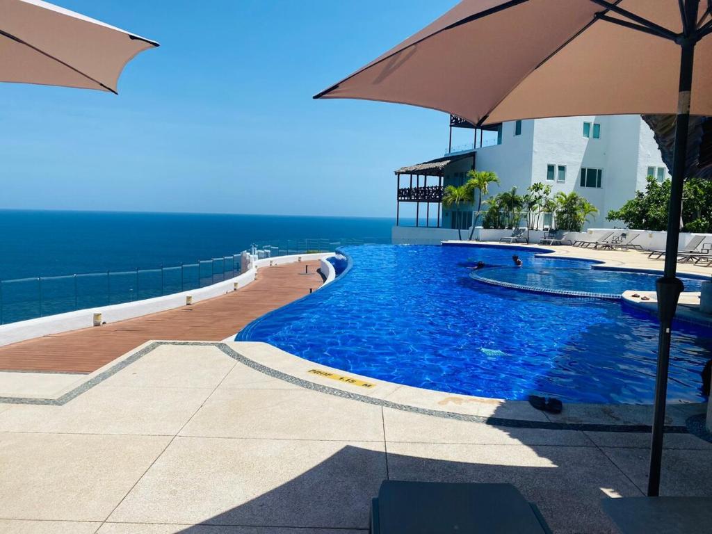 Bello departamento con vistas al mar