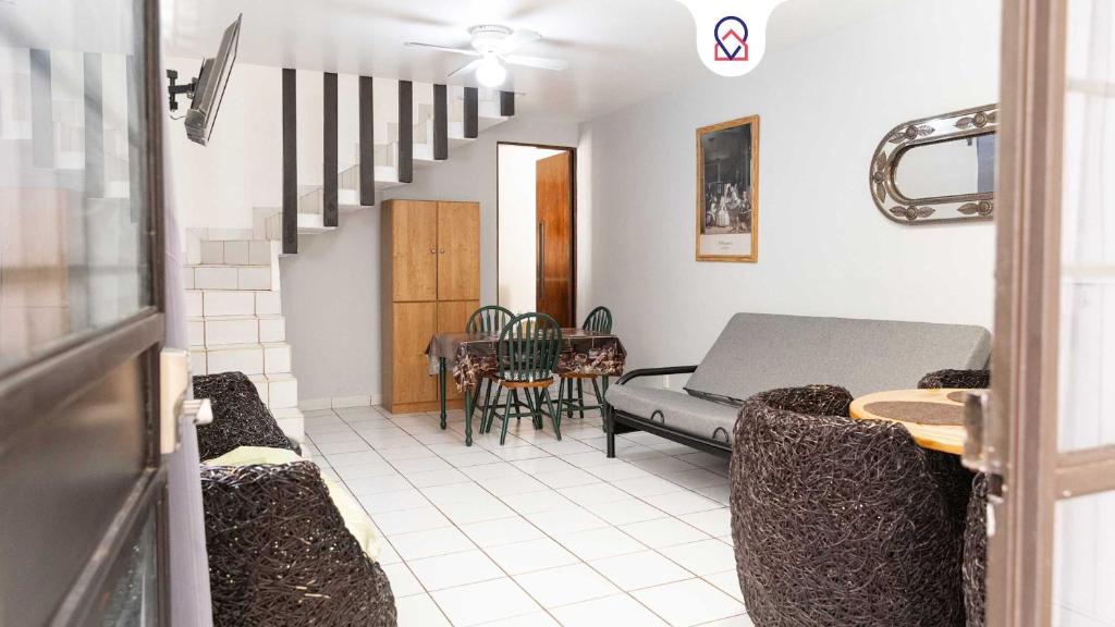 Bohemian Apartment in Oaxaca with 2 Bedrooms