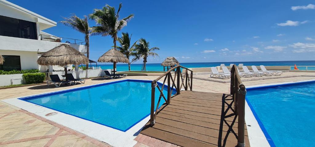 Brisas, Beyond expectations condo oceanfront