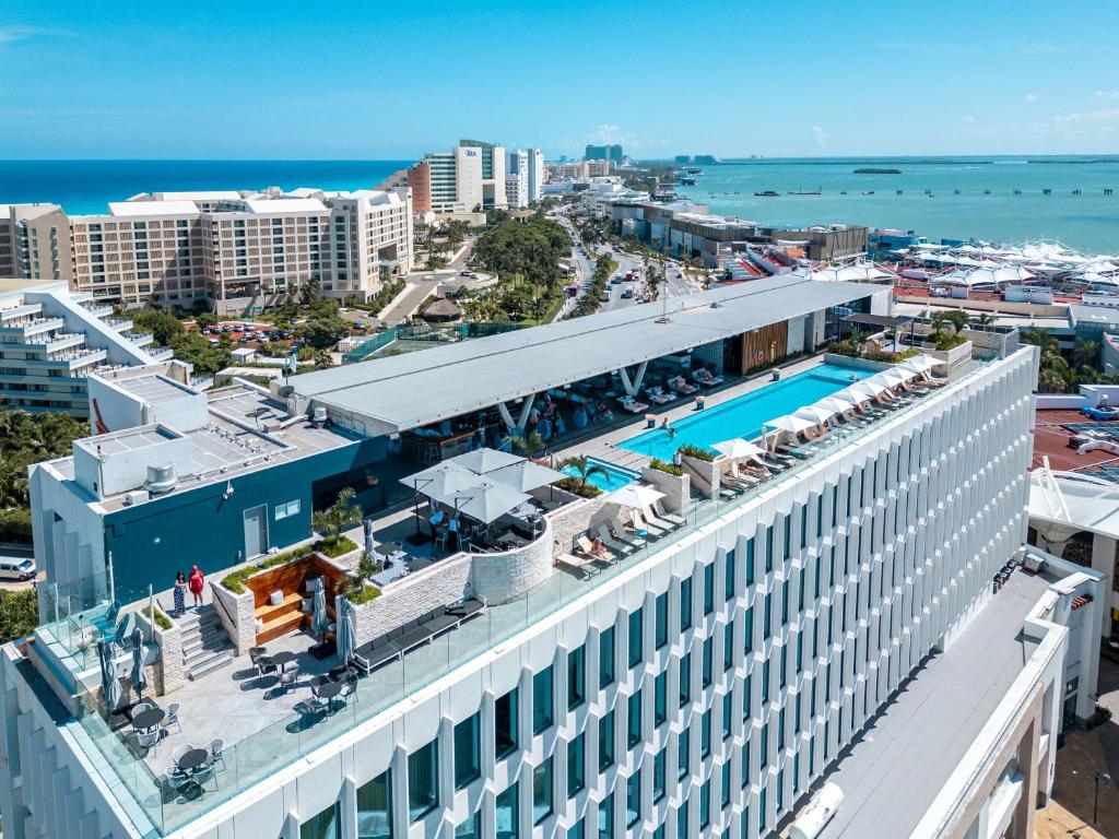Canopy By Hilton Cancun La Isla