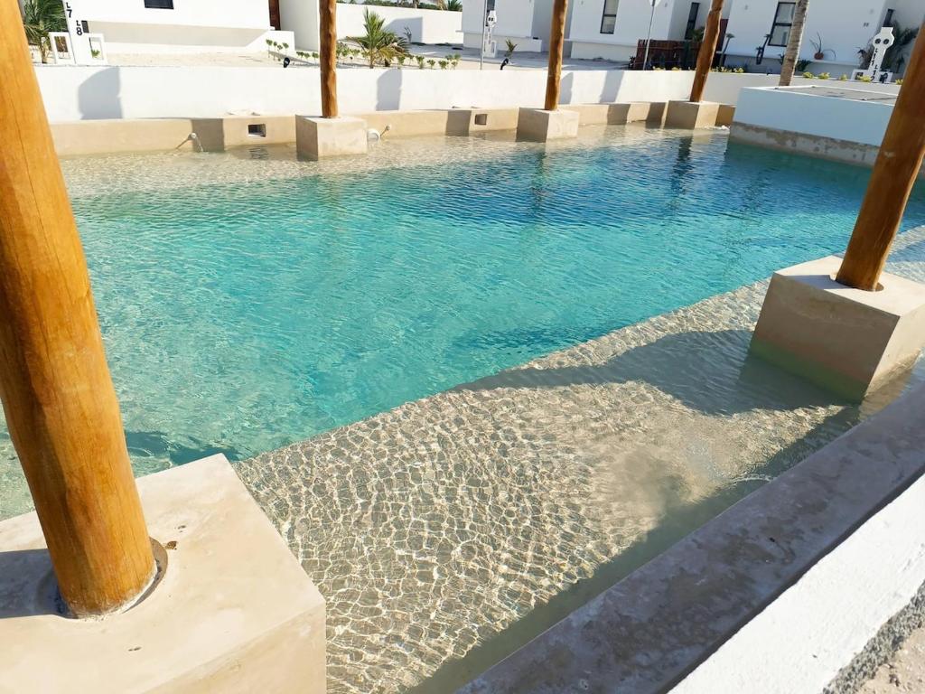 Casa Apolo, piscina y club de playa