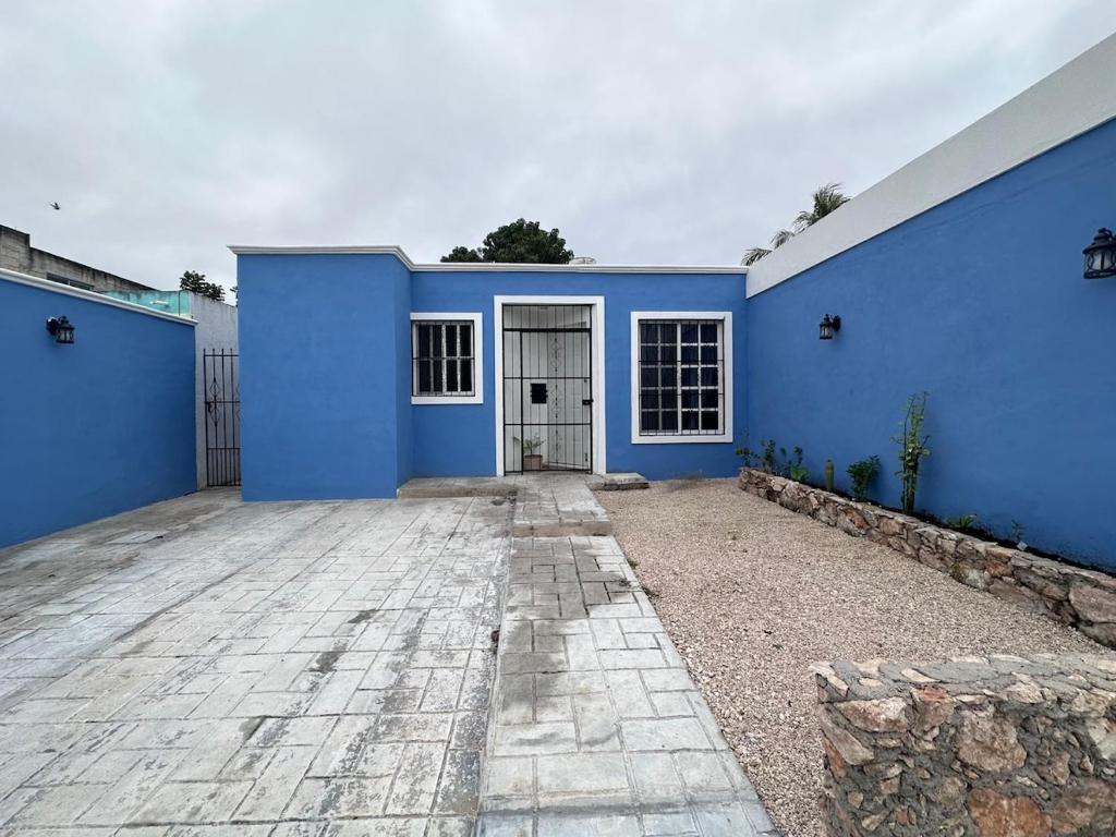Casa Flamboyan