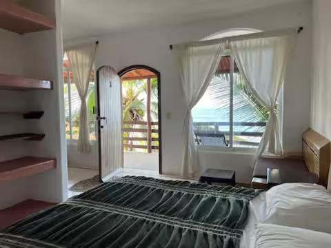 Casa Nectar- Oceanfront Room