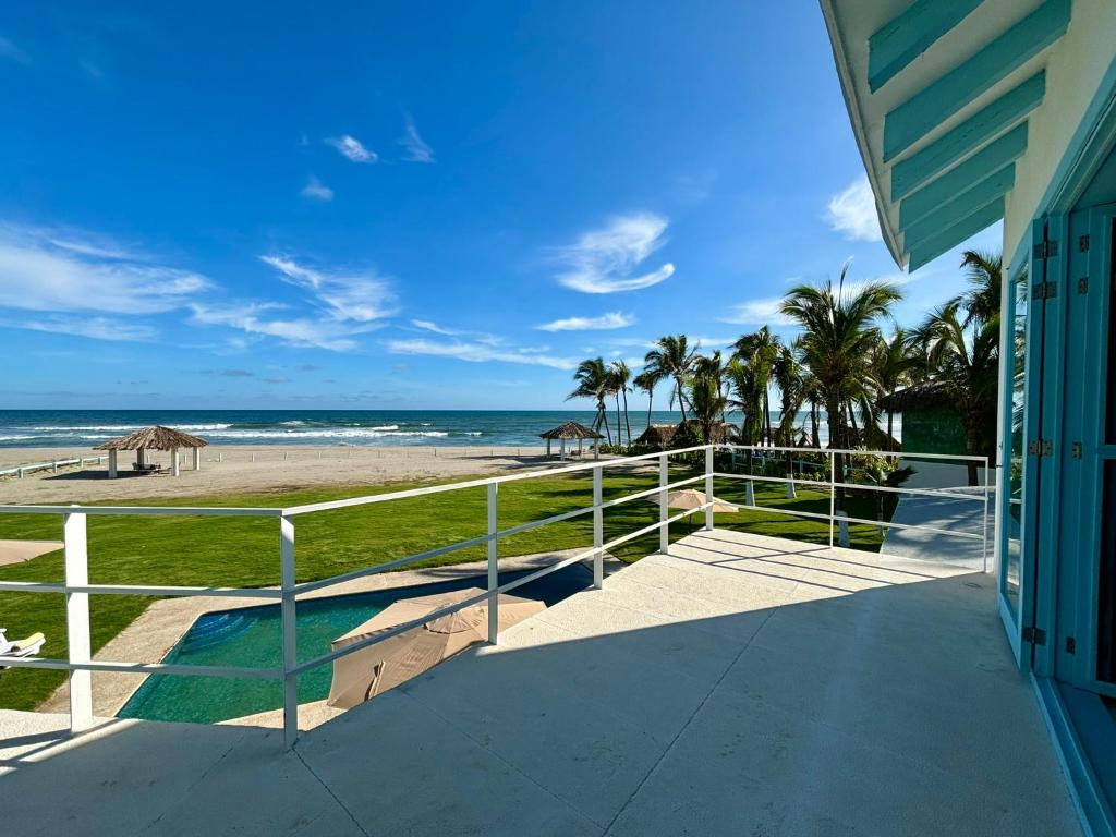 Casa Playa Infinita