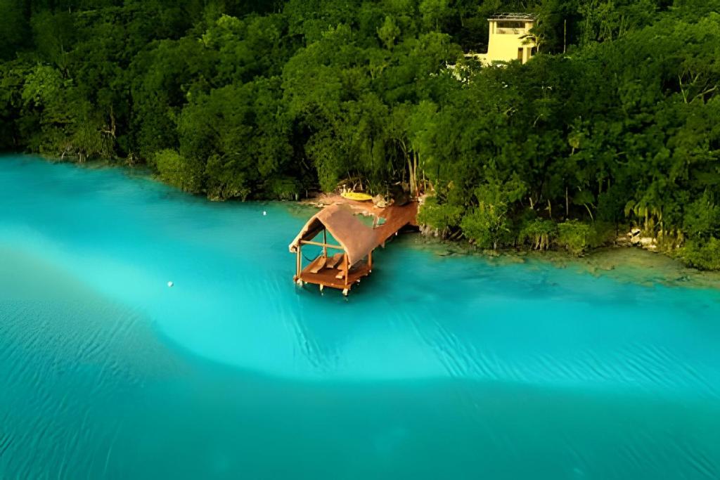 Casa Relaxo Villa en la Laguna con Muelle Privado