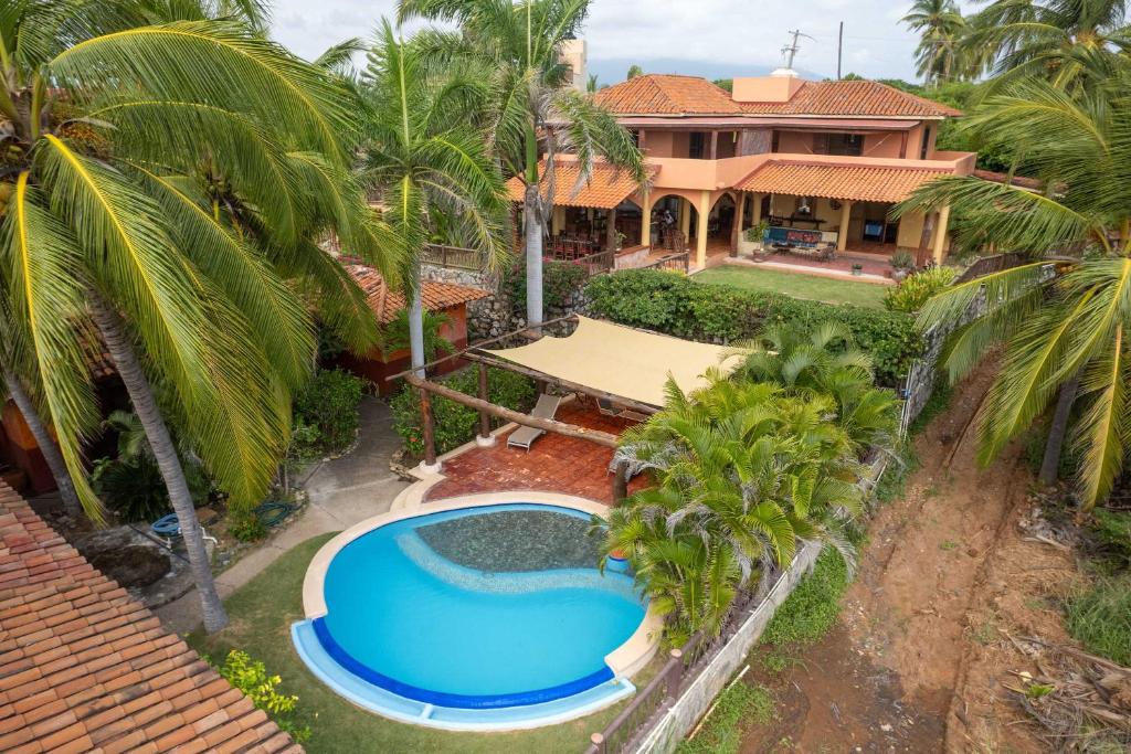 Casa Sirena Private Pool & Steps to Surf