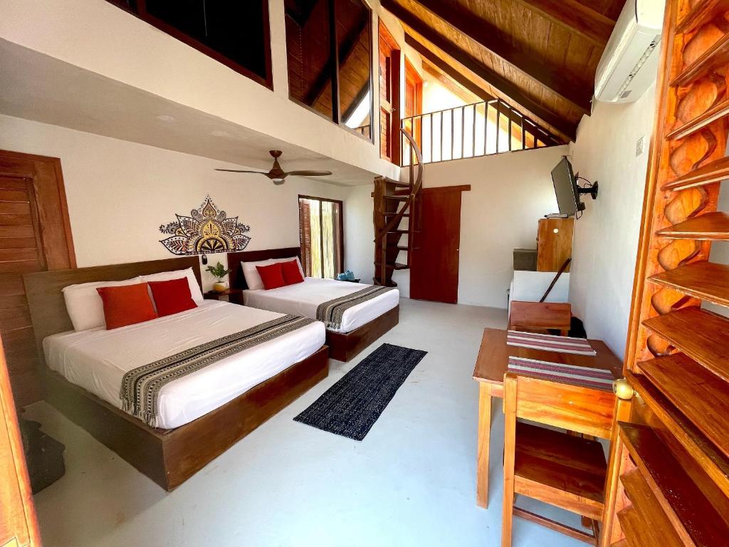 Bungalow Unico En Holbox Con Alberca Privada, En Una Propiedad Que Solo Tiene 3 Ujunidades. B2