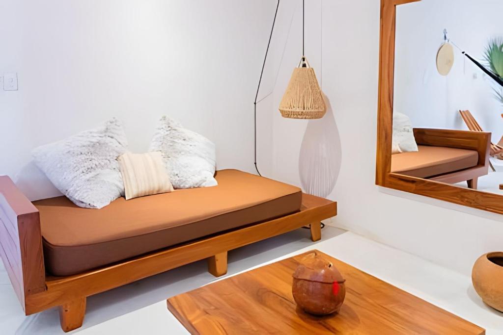 Casita de Diseño con, tina de baño, A/A y TV