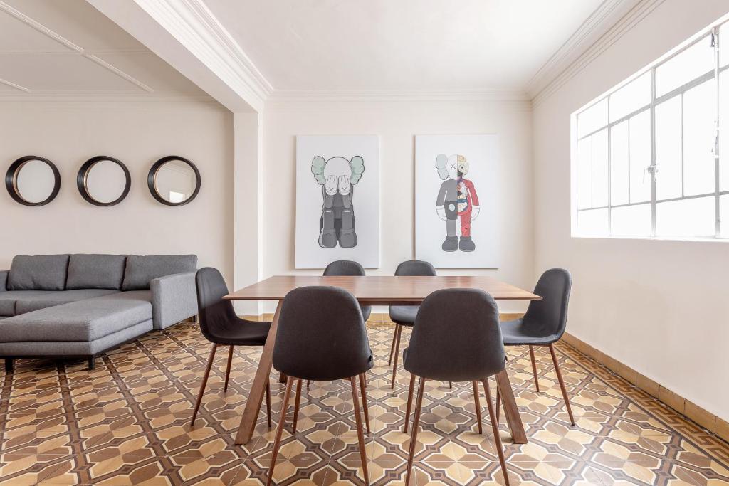Luxury 3BR Roma Norte - WiFi- Laundry- Sleeps 10