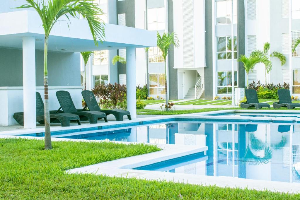 HoMe E13D2 - Alberca, Playa Cercana & Club de Playa opcional