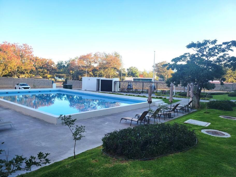 Condo PH Lago Luna, Chante