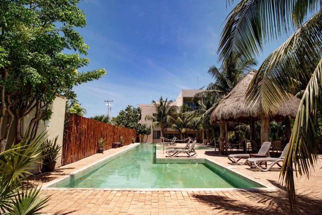 Elegant and comfy 2BR 1 block from the Ocean