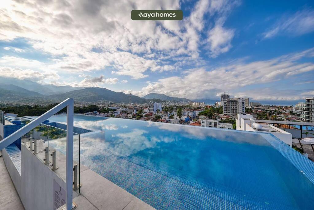 Equipped 2BR Condo in Versalles - Pool - King Bed