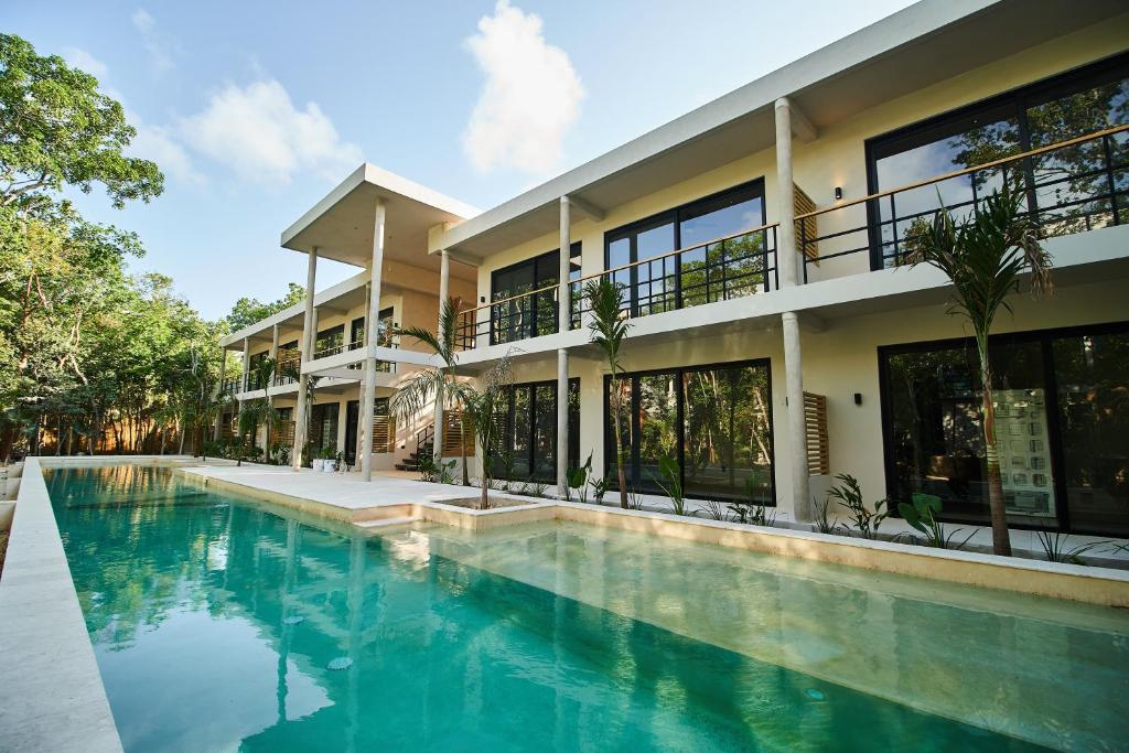 PH con Piscina Privada-Sunset & Selva by BT Homes