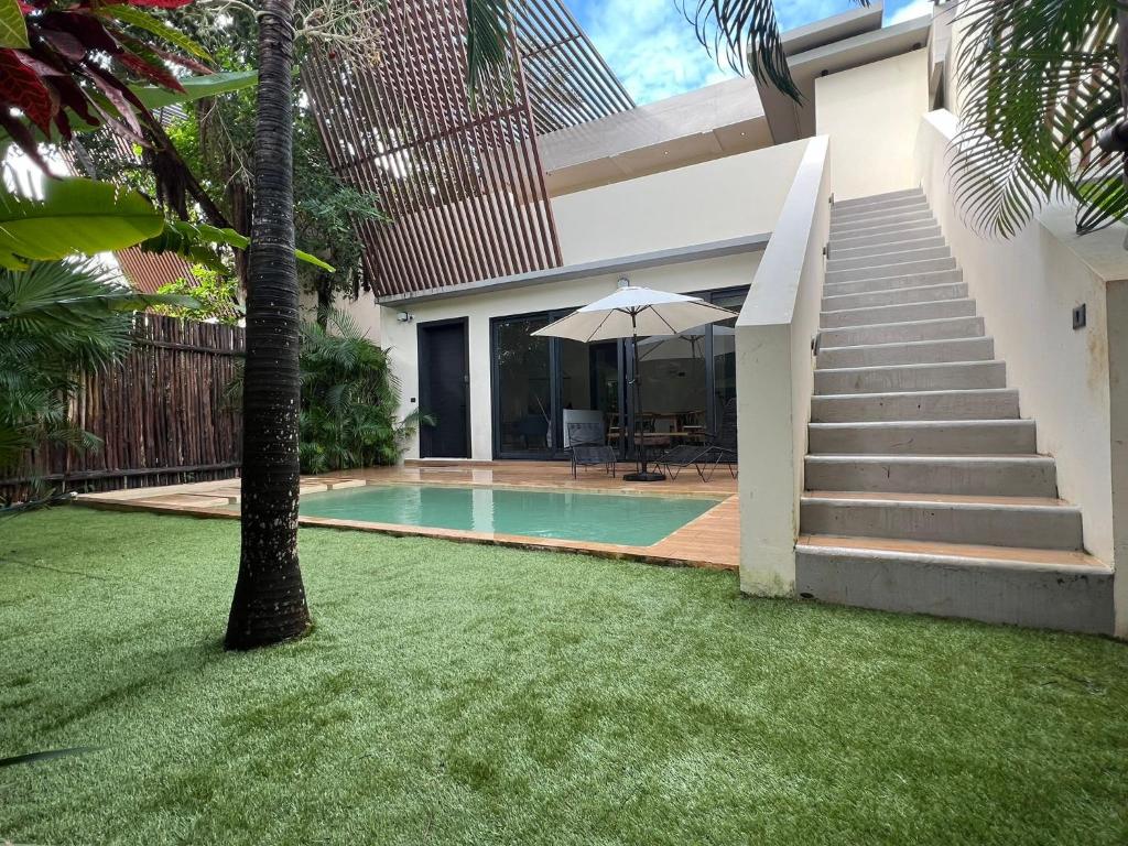 Increíble Villa 2 piscinas 4hab hasta 14 personas