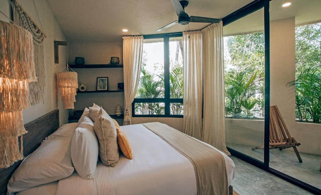 Luxury Jungle Villa-Pvt Pool -100mbs- Concierge 8A