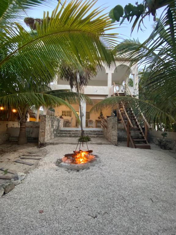 La Casa del sol, beachfront villa