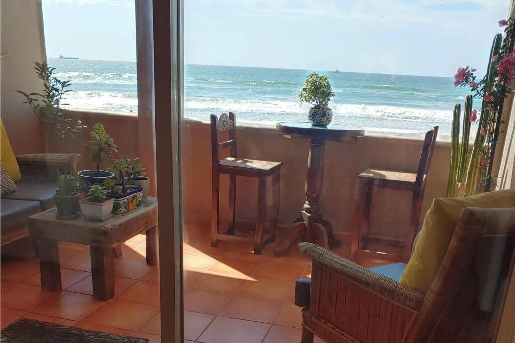 Las Olas Sunset and Oceanfront Paradise