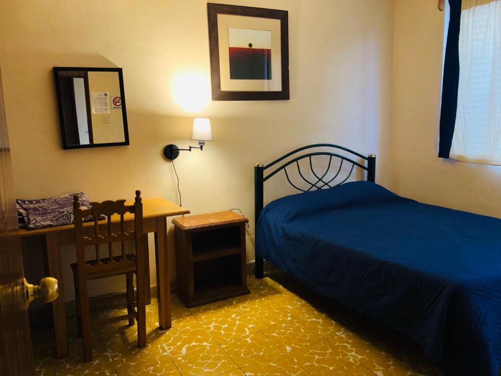 Los Nardos Hostel -pet friendly-