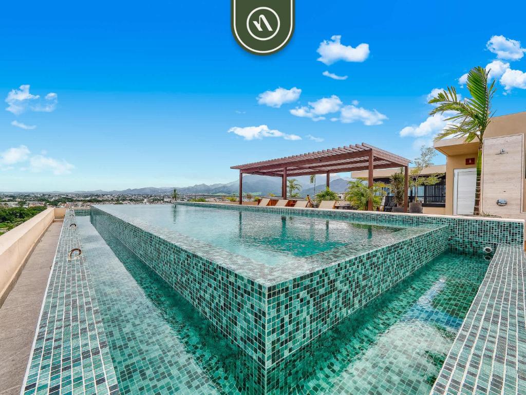 Luxury 1BR Condo in Versalles - Rooftop Pool - Gym