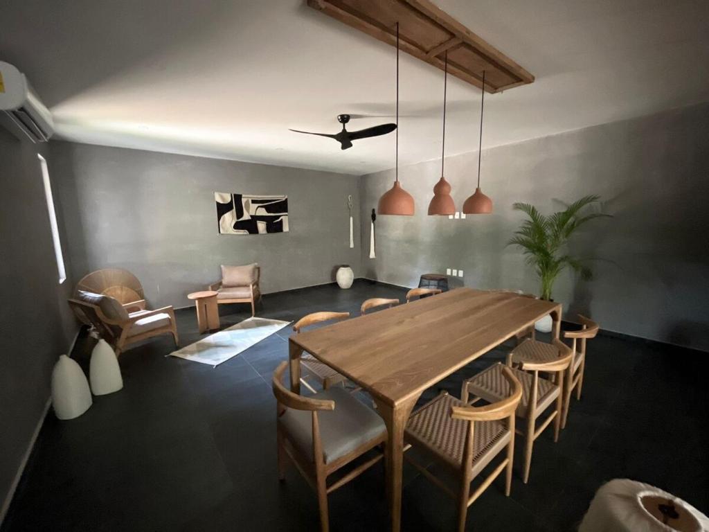 Luxury Apartment 2 Bed 2 Bath with Private Jacuzzi