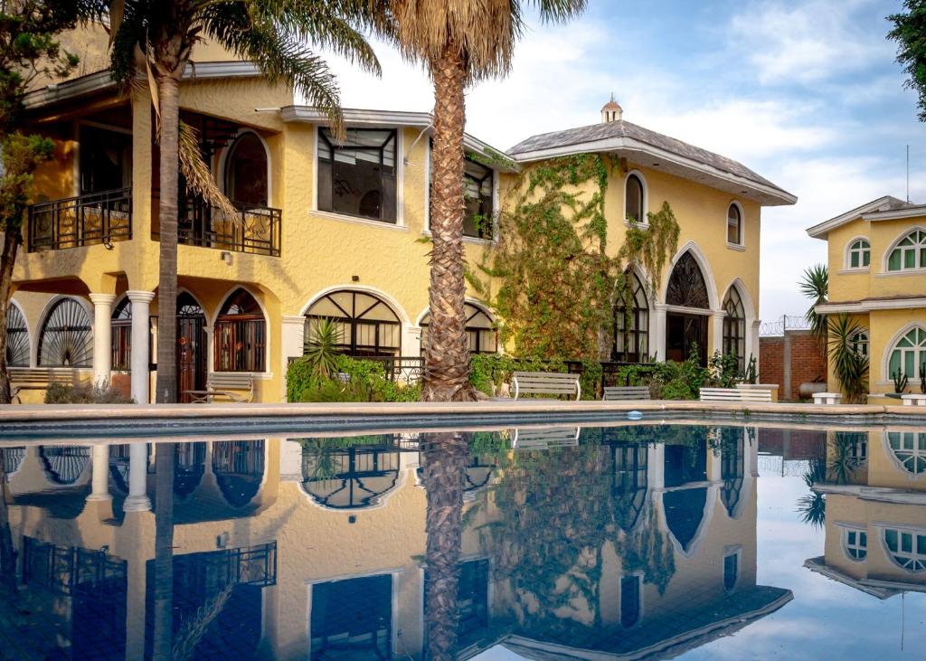 Mexican Villa