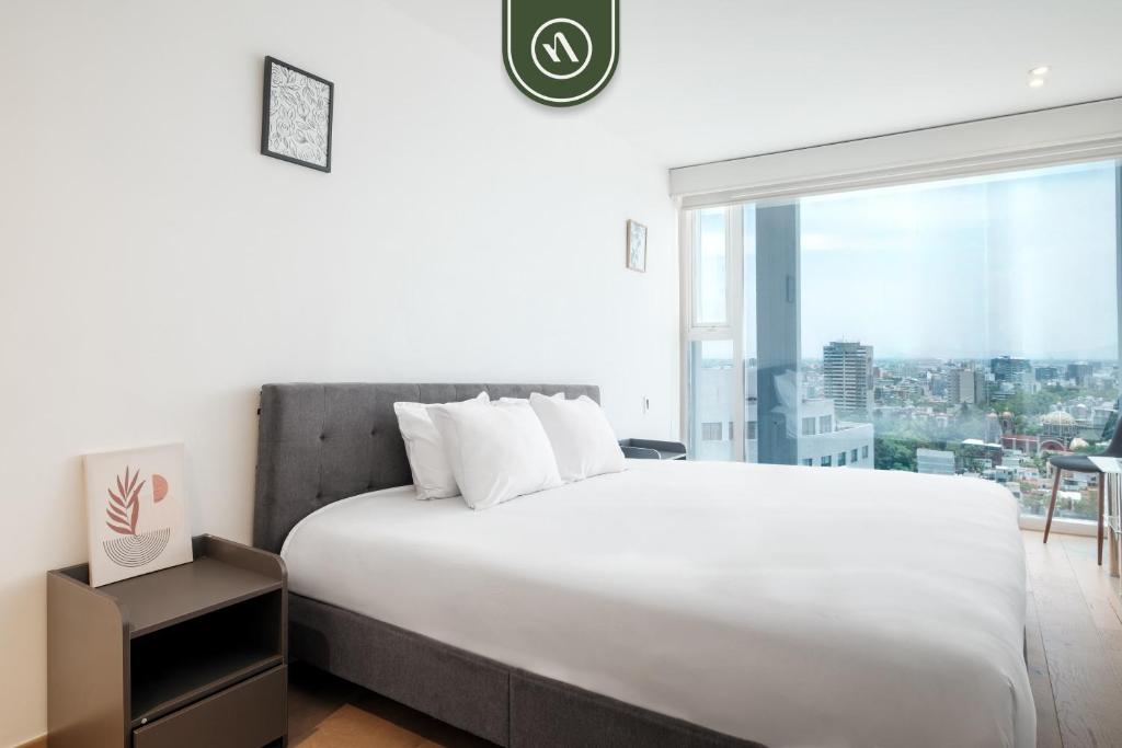 New 2 BR Condo in Condesa - Pool - City Skyline
