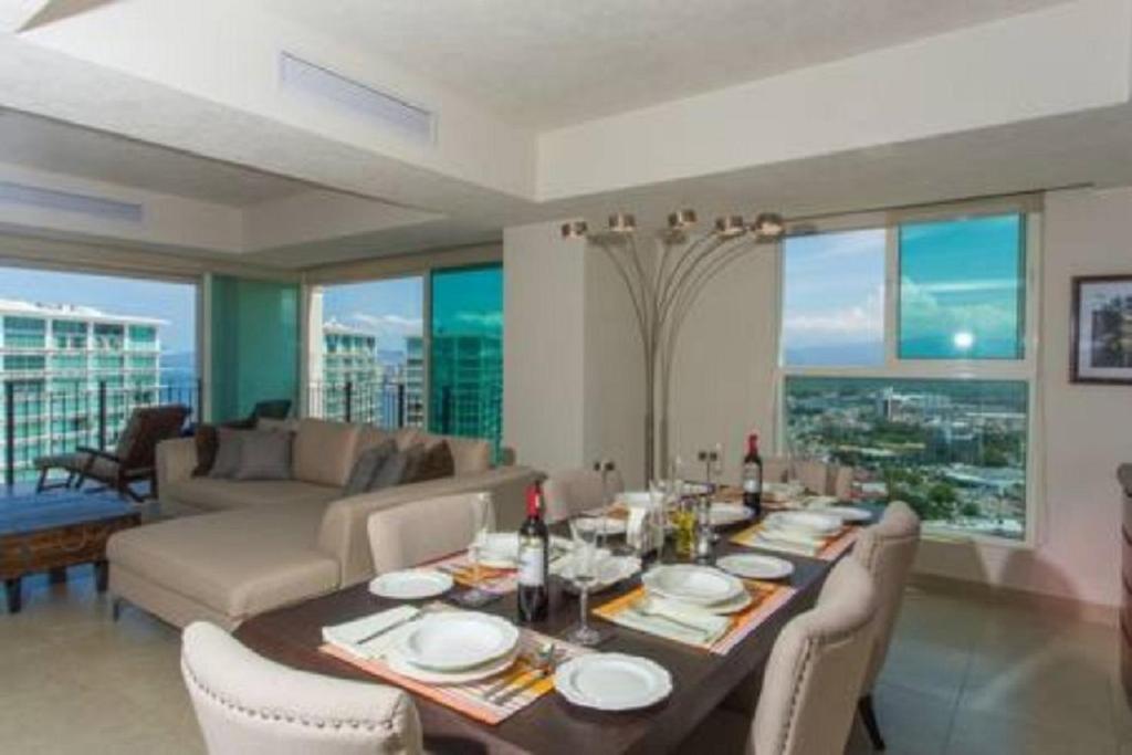 Nuevo departamento de lujo en Gran Venetian frente al mar