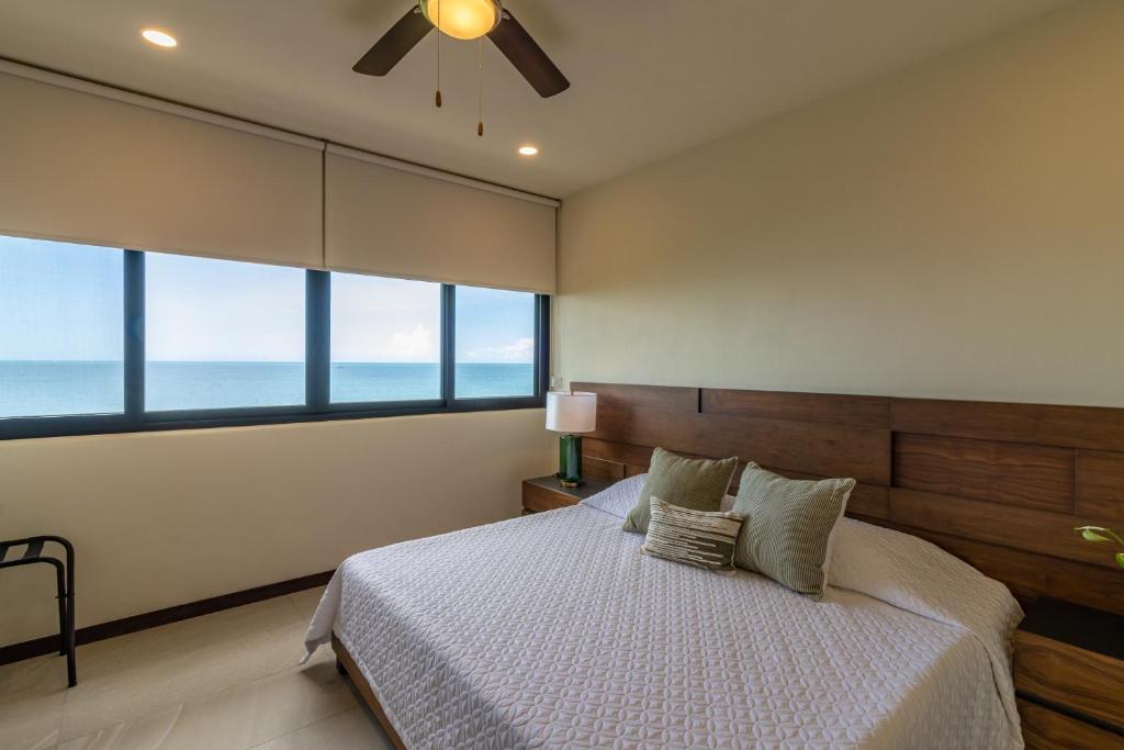 Ocean View 2 Bedroom Apartment in Punta Cocos - D201