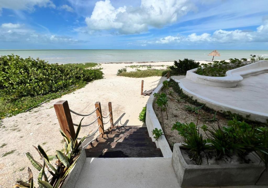 SIELA Beachfront Apartment - Ground Floor