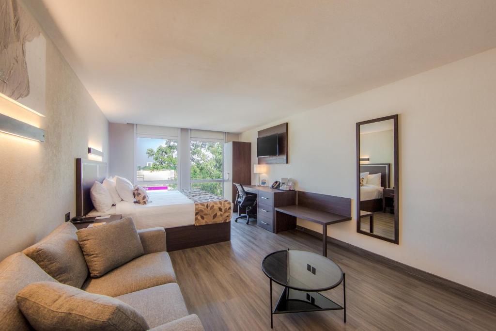 Sleep Inn Guadalajara Galerias