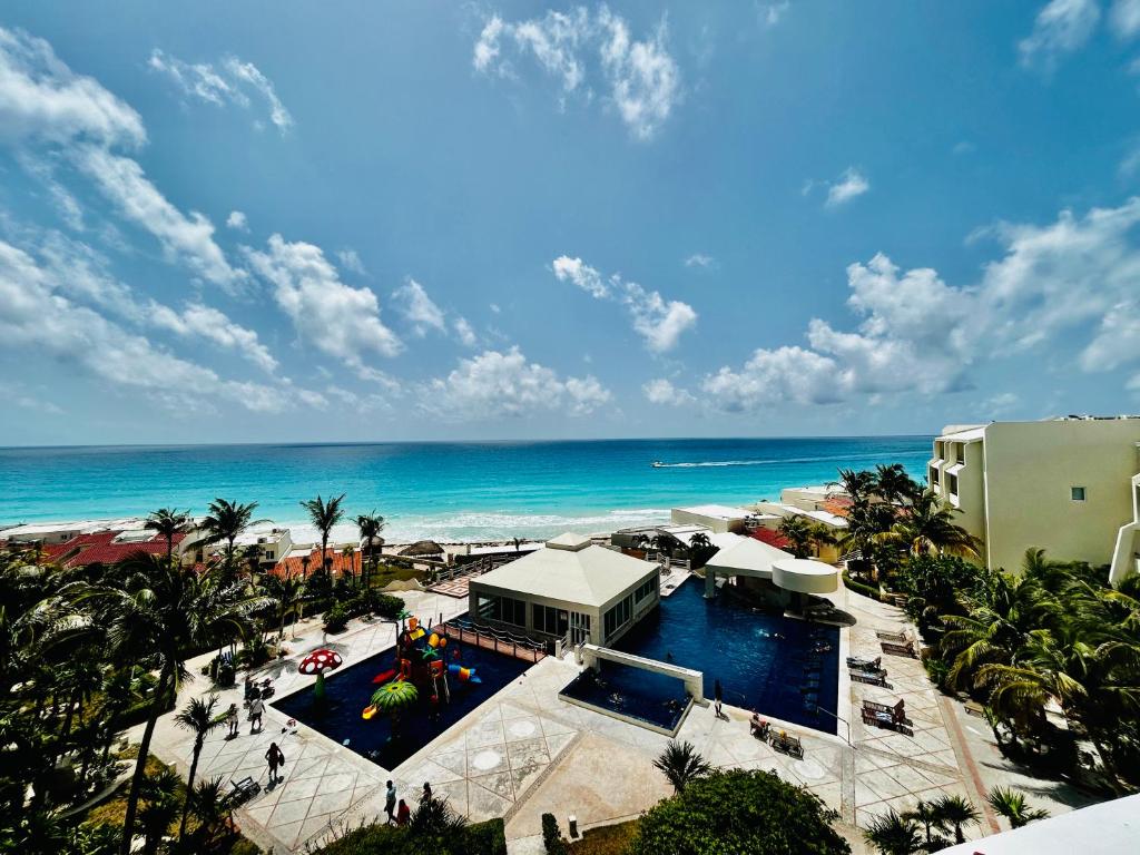 Solymar Beach Condos