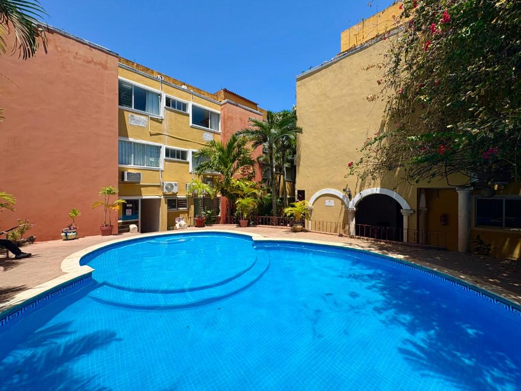 Suites Cancun Center