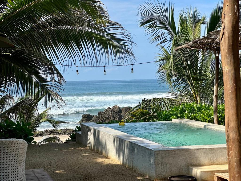 Quinta Feliz Troncones
