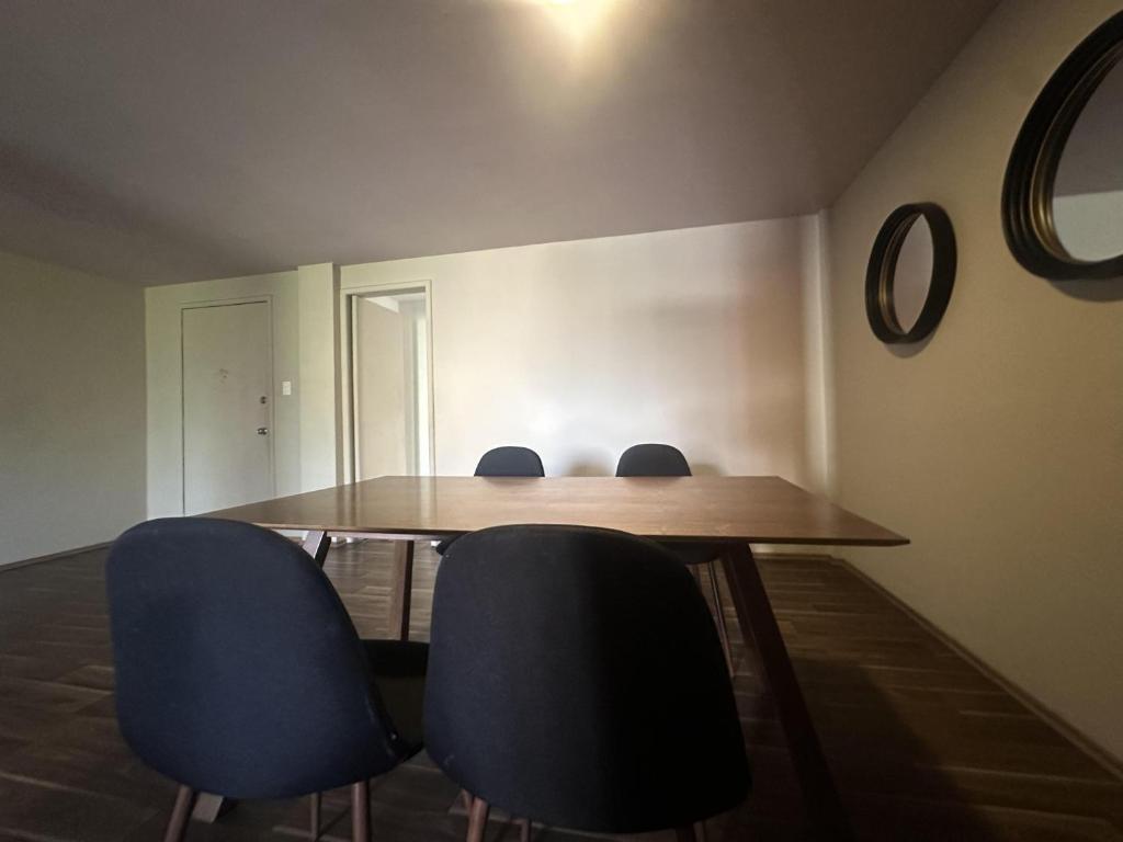 Bright & Stylish in Roma Condesa Sleeps 7