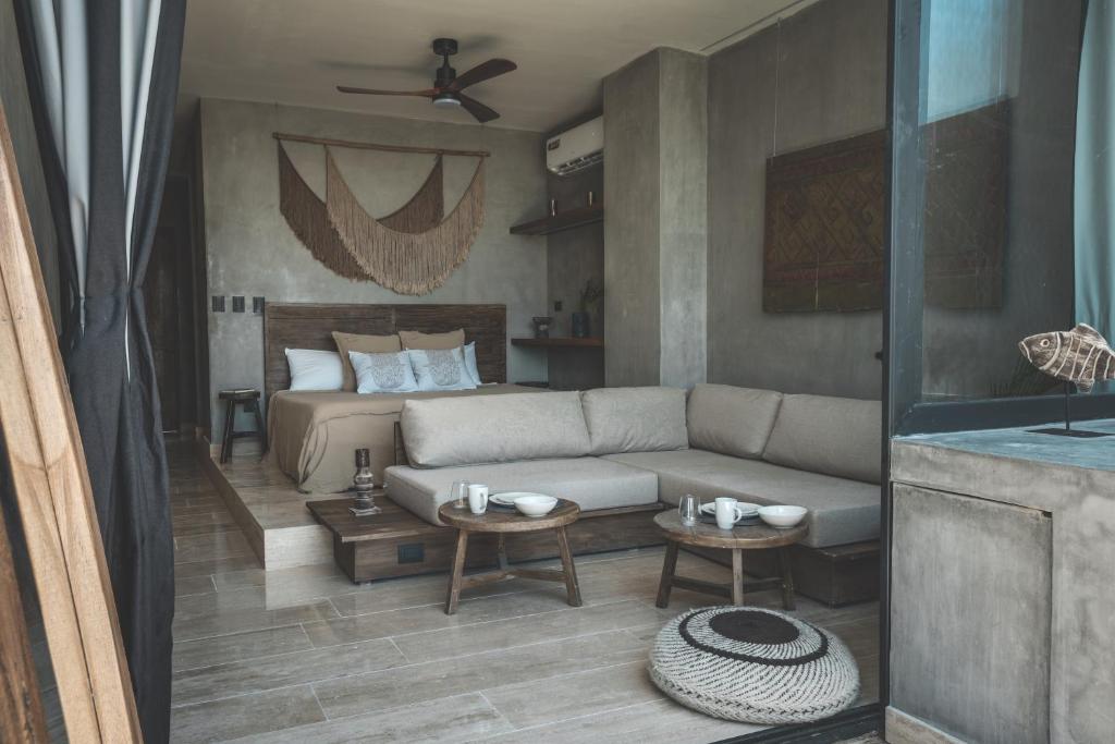 Urbano by Sundara