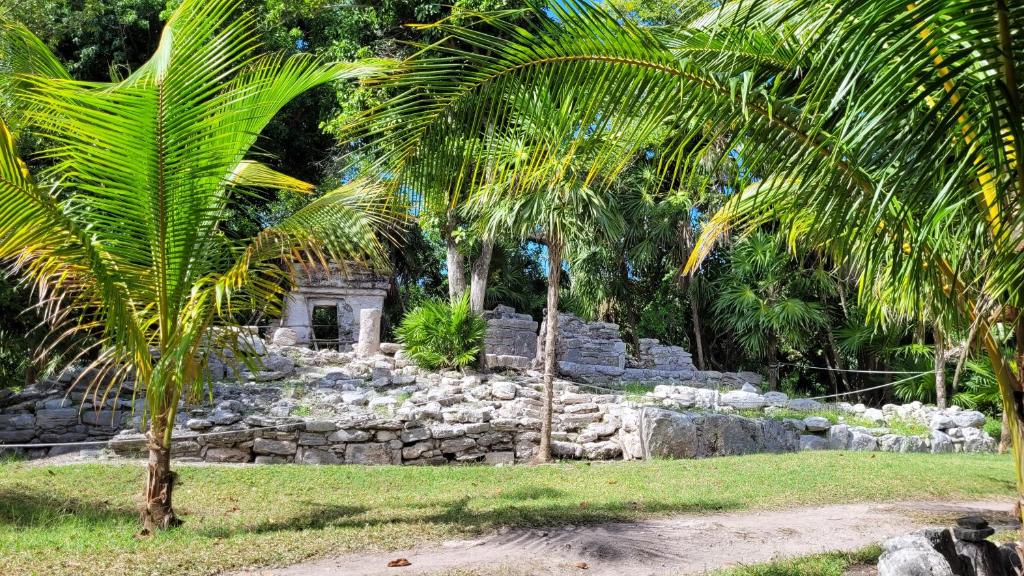 Castillo de Amor - Beach