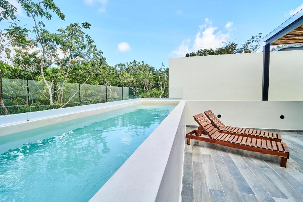 Luxury Villa with Private Pools, Terrace & Rooftop Terrace